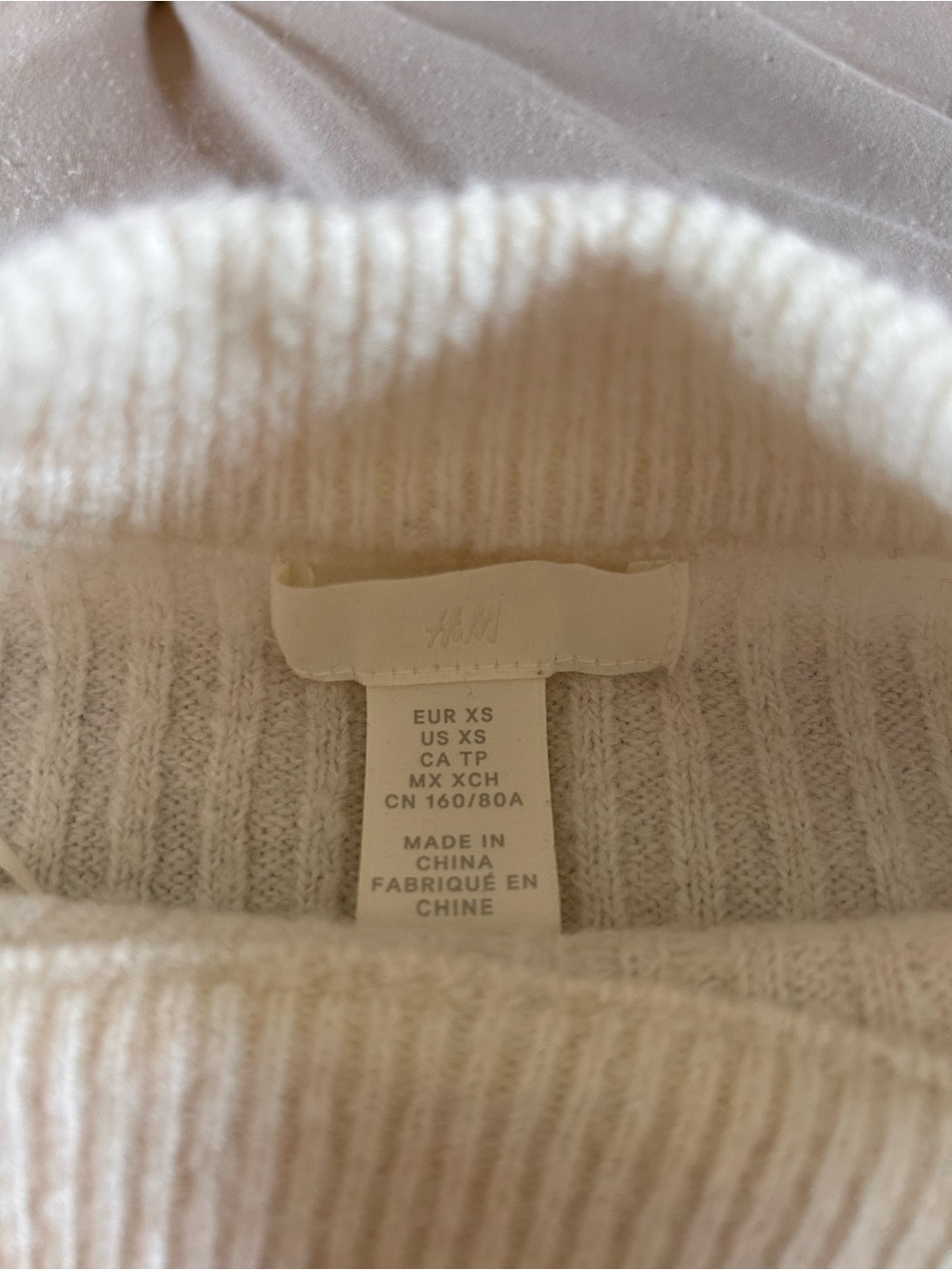 H&M Cream Ribbed Knit Sweater - Picture 2 of 2